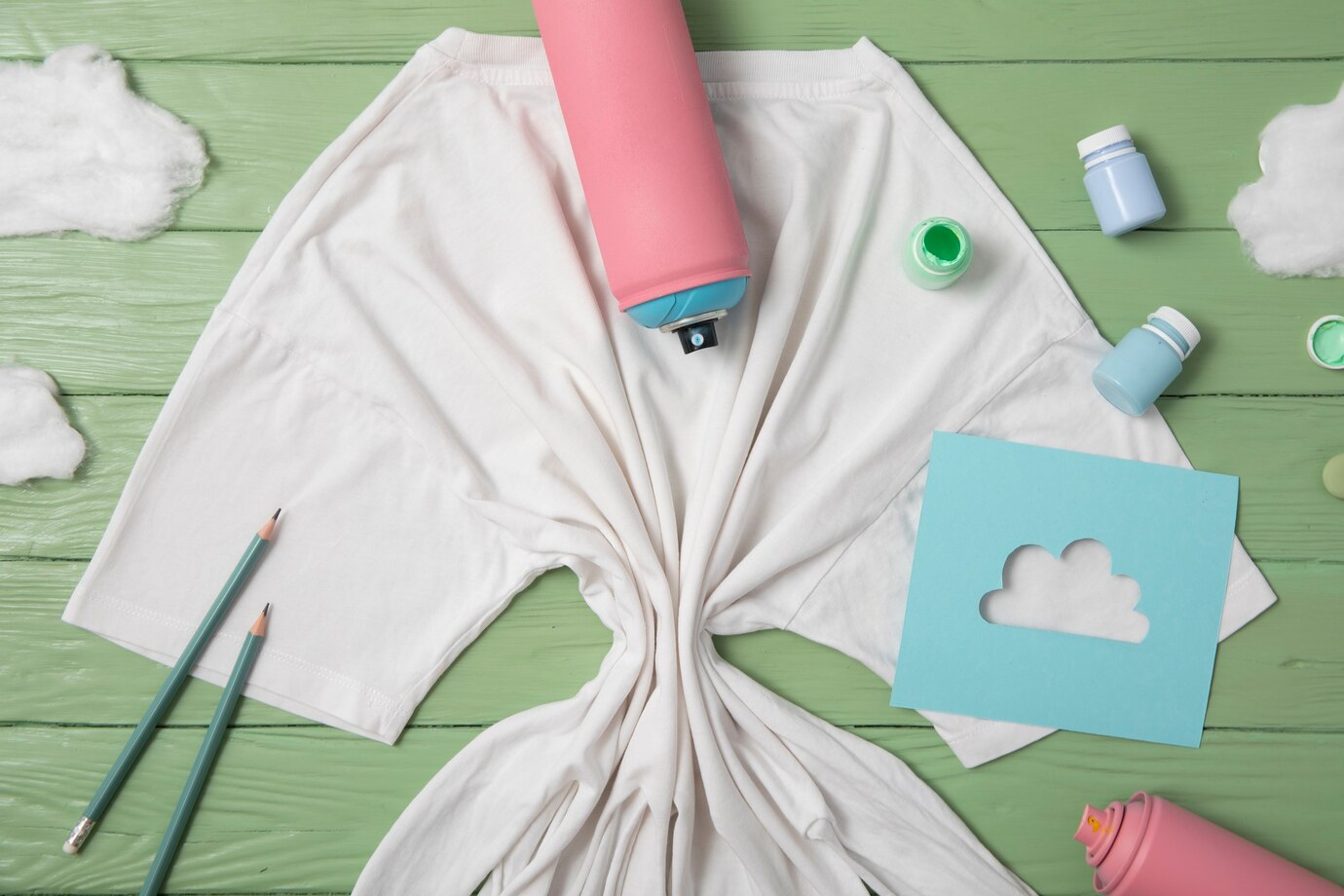 如何设计一款受欢迎的T恤,从理念到实践的全面指南